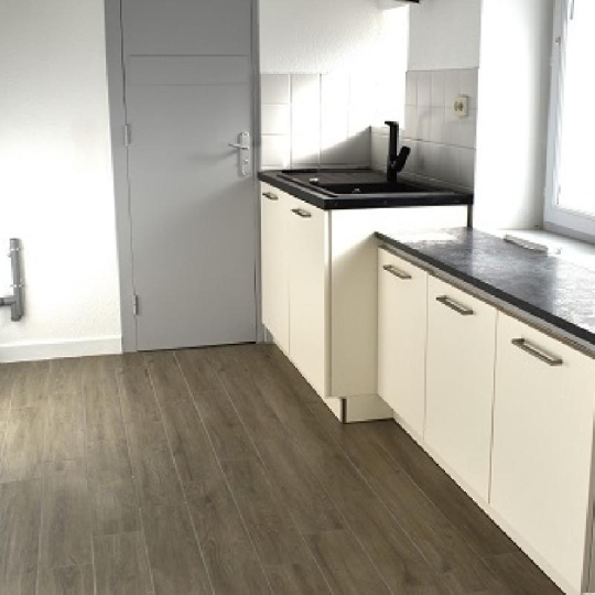  Annonces BEAUJEU : Appartement | EMERINGES (69840) | 79 m2 | 628 € 