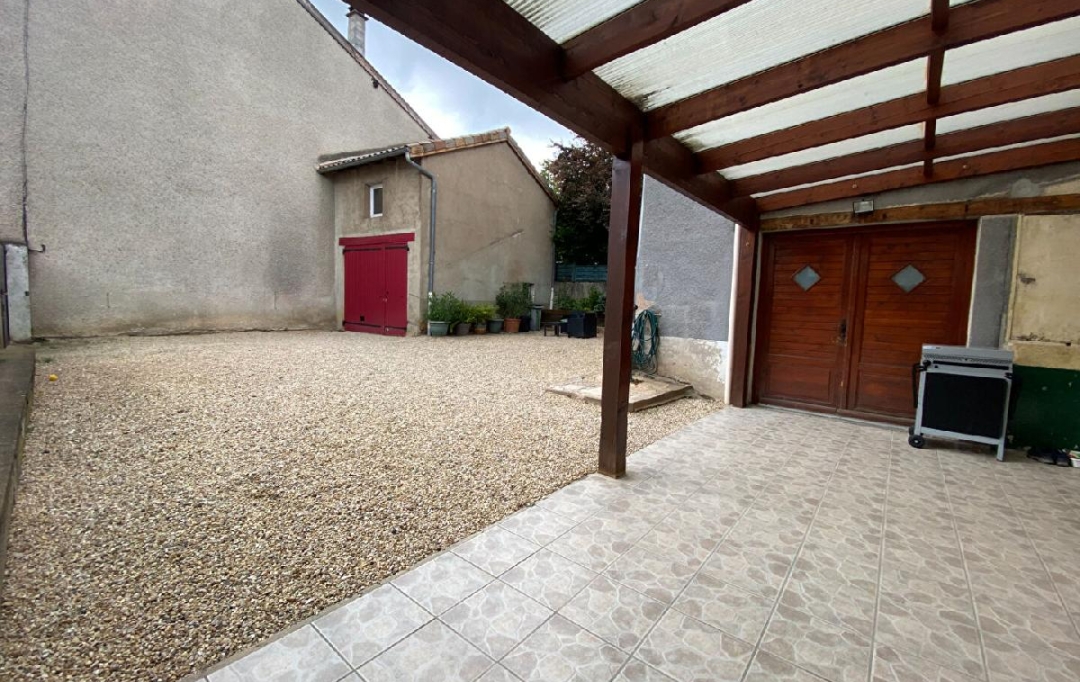 Annonces BEAUJEU : House | ROMANECHE-THORINS (71570) | 142 m2 | 239 000 € 